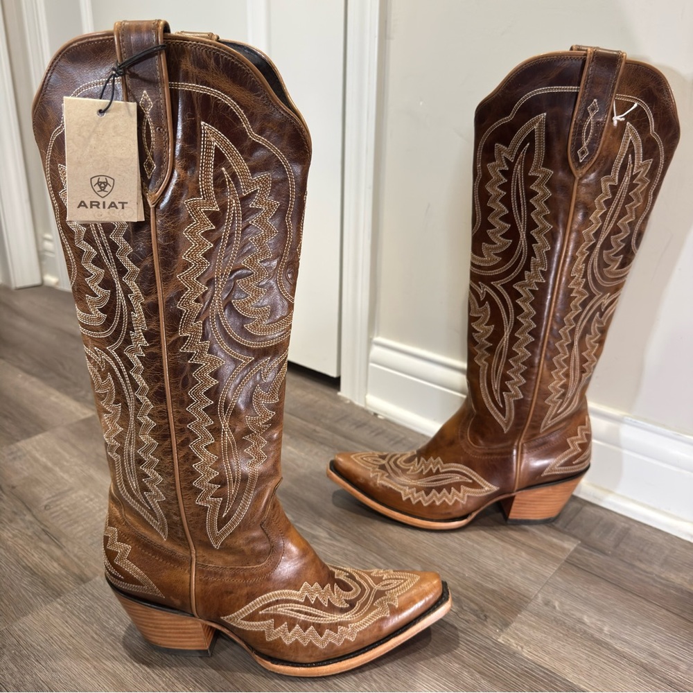 Ariat Casanova X Toe Western Cowboy Leather Boots in Shades of Grain - Picture 3 of 14